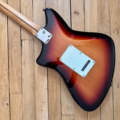 Fender Player Plus Meteora HH - 3-Color Sunburst image 6