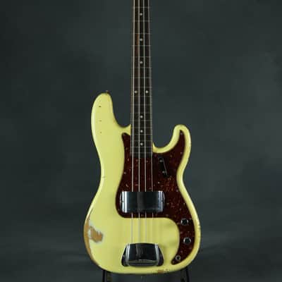 Fender Custom Shop L Series 1964 Precision Bass Heavy Relic - Aged Vintage White image 2