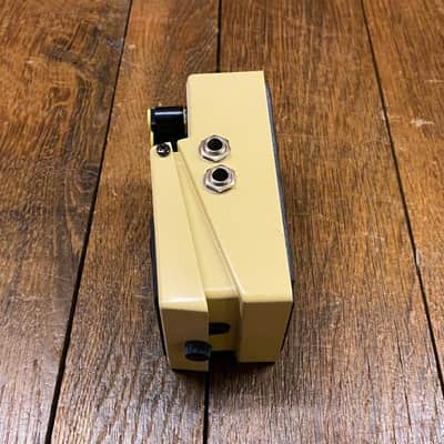 Boss FT-2 Dynamic Filter image 2