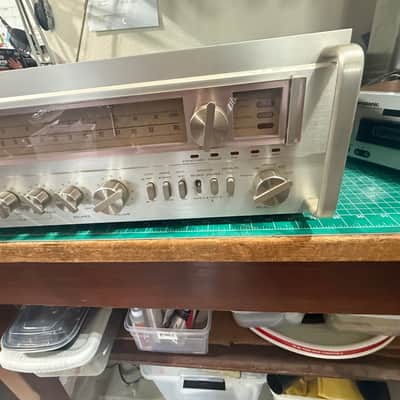Setton RS220 1976 - Wood case silver front image 3