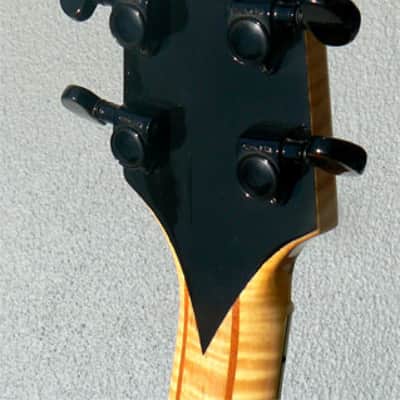 1999 Heritage Johnny Smith Rose: Rare Model, Artist Signed, All Carved, Showroom Condition image 11