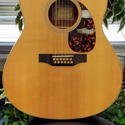 Larrivee L-03-12 12-String Acoustic Guitar w/ Original Case 2000s - Natural image 2