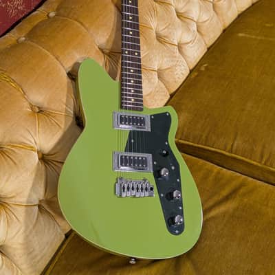 Reverend Jetstream RB with Rosewood Fretboard - Avocado image 8