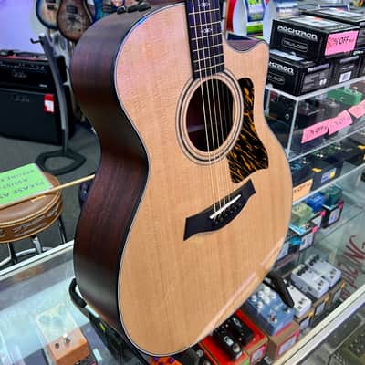 Taylor 314ce V-Class Grand Auditorium Acoustic-electric Guitar - Natural image 3