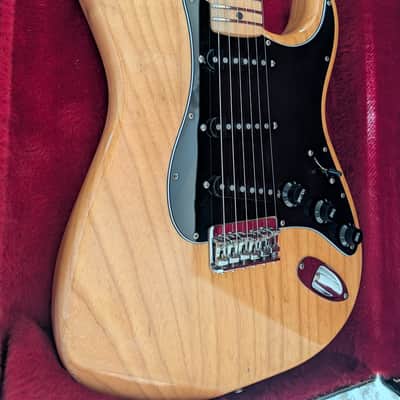 Fender Stratocaster Hardtail with Maple Fretboard 1978 - 1981 - Natural image 4