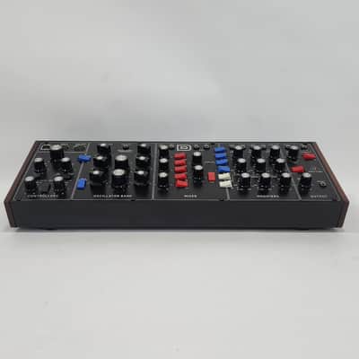 Behringer Model D Analog Synthesizer image 4