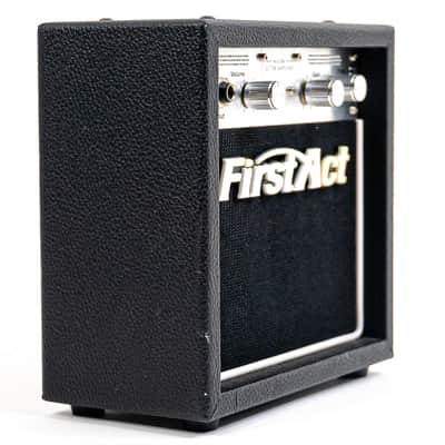 First Act MA104 Mini Guitar Amp – Pocket-Sized Practice Power image 3