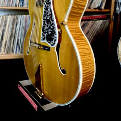 1995 Gibson laGrand Master Model • Blonde • Flamed Maple image 8