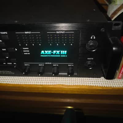 Fractal Audio Axe-FX III Mark II 2020 - Present - Black image 2