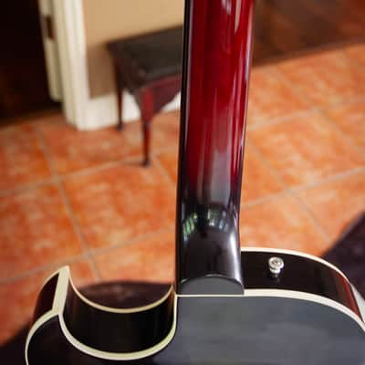 Gibson ES-137 Classic 2011 - Tri-Burst image 4