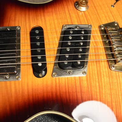 Epiphone Nighthawk 1995 - sunburst image 10