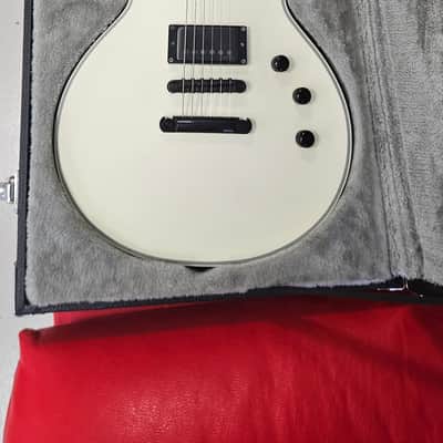 ESP E-II Eclipse 2019 - Present - Snow White Satin image 1