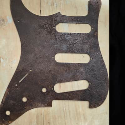 Fender stratocaster pickguard - steel rust Heavy relic image 6