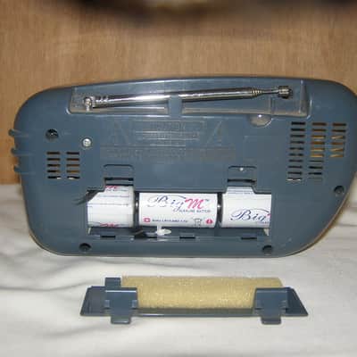 Petite radio "Fifty" AM-FM, portable image 4