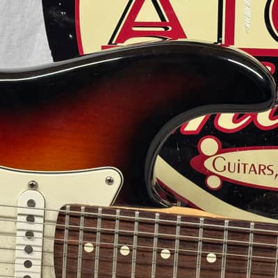 Fender American Standard Stratocaster Guitar 2008 - 3-Color Sunburst / Rosewood fingerboard image 2