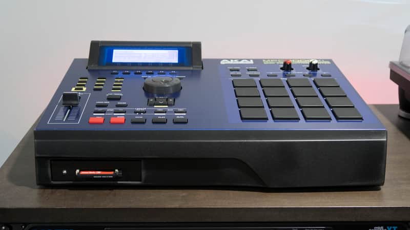 Custom Akai MPC 2000XL - 32MB RAM - CF Card Reader - NEW LCD + MORE image 1