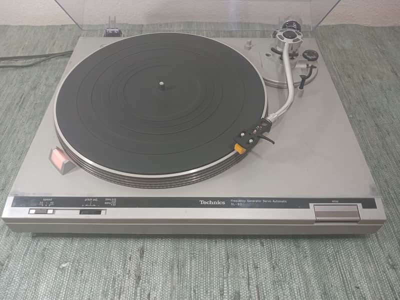 Technics SL-B2 Turntable 1979 image 1
