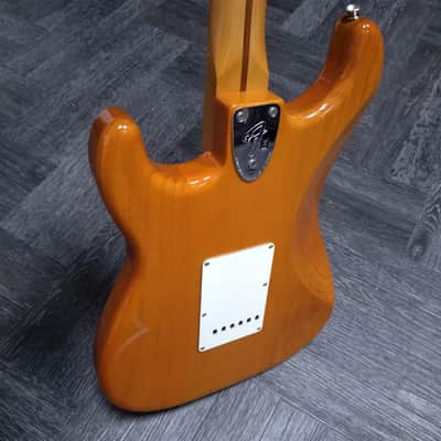 Fender Vintera '70s Stratocaster with Maple Fretboard 2019 - Aged Natural image 3