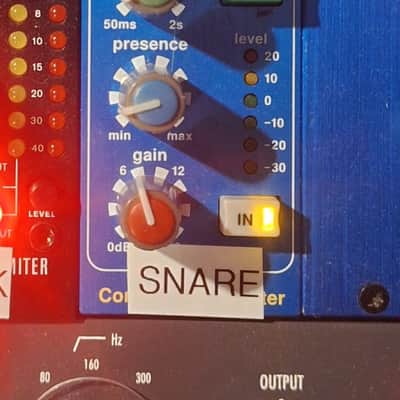 Immagine Midas 522 500 Series Compressor / Limiter Module 2010s - Blue - 1