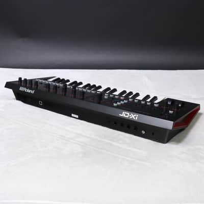 Roland JD-Xi [B312748] (06/30) image 2