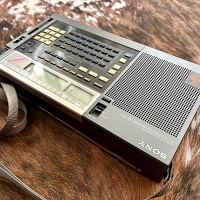 Sony ICF-2010 AIR/FM/LW/MW/SW PLL Synthesized Working No Power Cord image 4