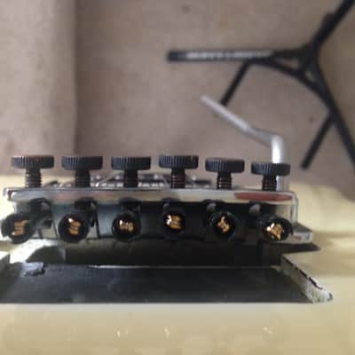 Washburn WT-4V 1980s Vintage White image 12