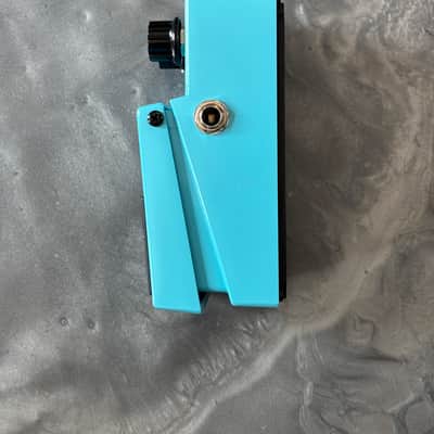 Boss CE-2W Chorus Waza Craft 2016 - Present - Blue image 4