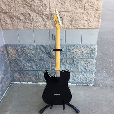 Squier Classic Vibe Baritone Custom Telecaster Black image 5