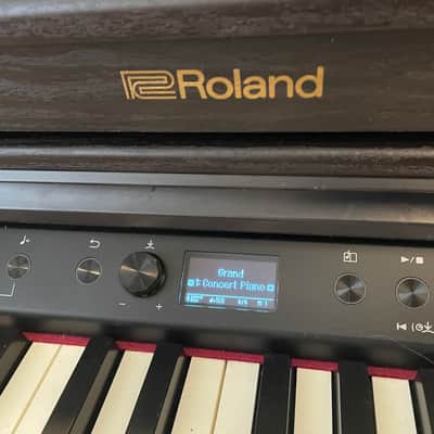 Roland RP701 88-Key Digital Piano 2020 - Present - Black image 7