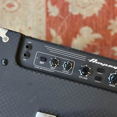 Ampeg Rocket Bass 115 200 Watt Bass Combo image 5