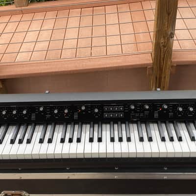 Korg SV1-73 Stage Vintage Digital Piano 2009 - Present - Black with White / Black Keys