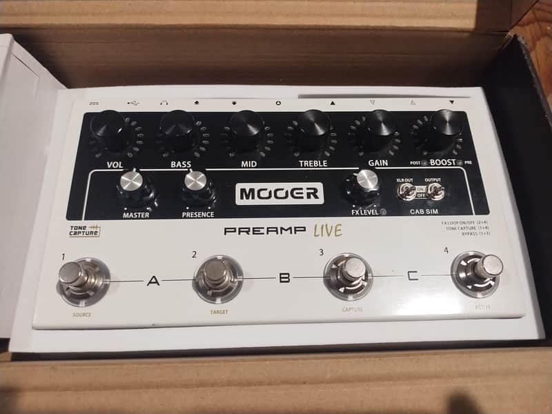 Mooer Preamp LIVE