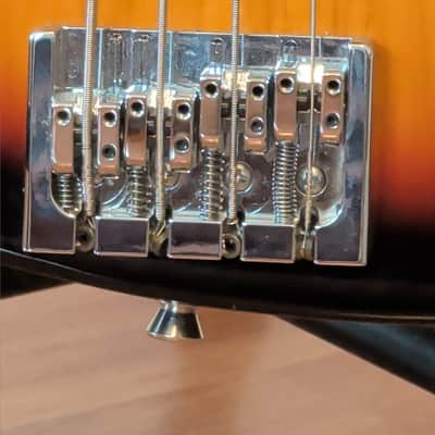 Bacchus WJB- Mini Jazz Bass Mid-20s - Thre tone sunburst image 3