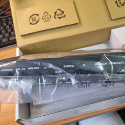 Alesis SR-16 Drum Machine 2010s - Black image 7