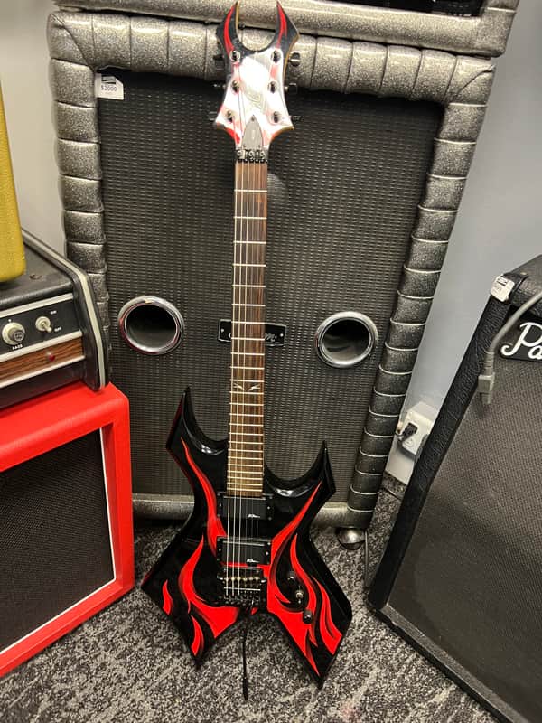 B.C. Rich KKW 90/200s - Black and red image 1