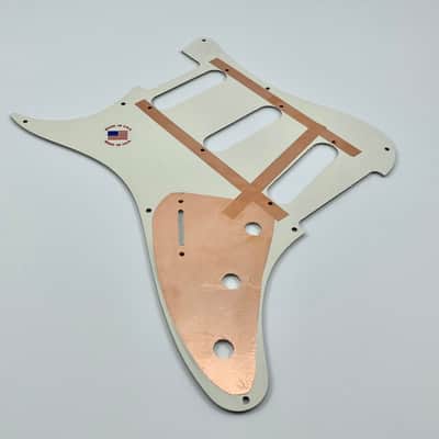 Silver Sky Se parchment pickguard, pickup covers, knobs & switch tip image 6