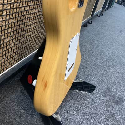 1995 Fender Strat Plus Deluxe with Maple Fretboard - Natural image 10