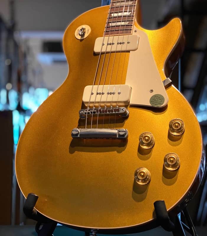 Gibson 2018 Les Paul Classic Electric Guitar w/Case, Goldtop image 1