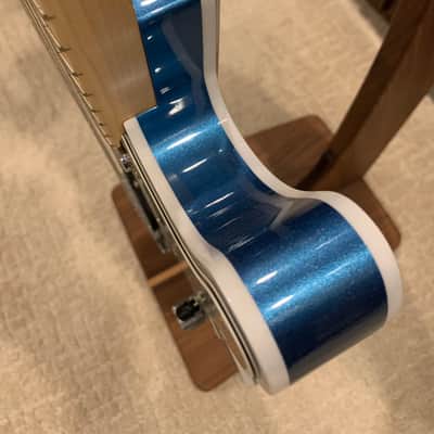 Fender Telecaster Lake Placid Blue with double binding image 12