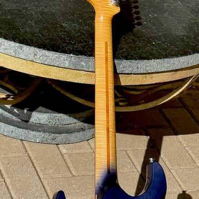 Fender Stratocaster FMT Set Neck 2001 - crazy cool Custom Shop See-Thru Blue w/a carved flamey Maple top ! image 9