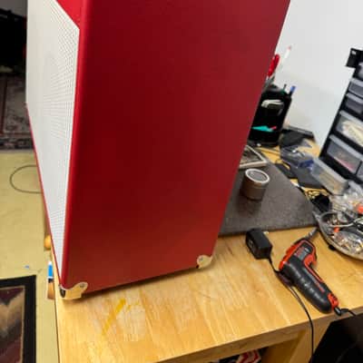Used Divided by 13 2x12" Speaker Cabinet, very good condition image 3