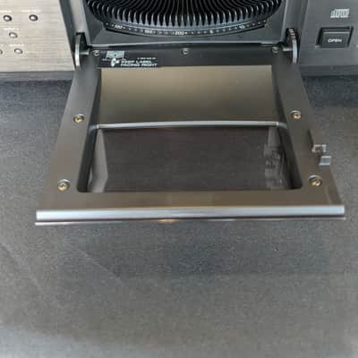 Sony CDP-CX250 Excellent Condition, New Laser, New Belts!! image 3