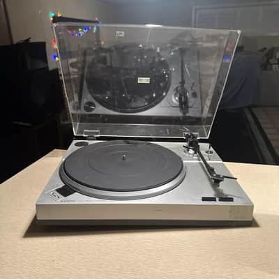 Sanyo Plattenspieler auto return belt drive TP 477 (Gebraucht) in Siebnen für CHF 10 – mit