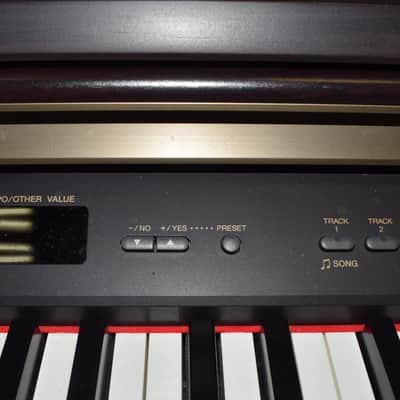Yamaha YDP-223 88-Key Digital Piano image 4