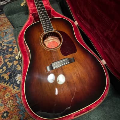 Gibson Custom Select J-45 Standard 2025 Grizzly Burst image 1