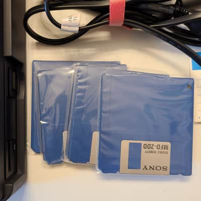Roland MC-50 MkII MicroComposer with Power Supply and Five New Disks image 9