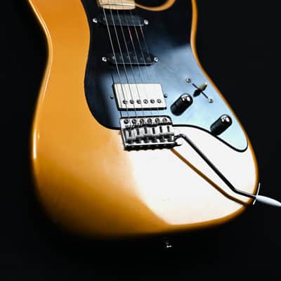 Gregor Guitars HSS Strat Marcus Deml Prototype from 2022  in Gold with Gewa Gigbag image 3