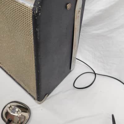 Fender Pro Reverb 2-Channel 40-Watt 2x12" Guitar Combo Amp 1971 - Silverface (C013-A34) image 7