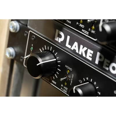 Lake People G118 2 Channel stereo headphone amp, 19", 1U image 4