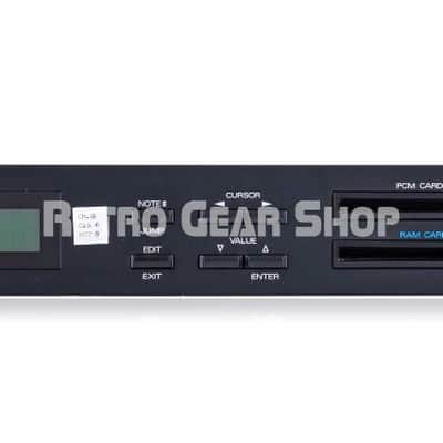Roland R8M Total Percussion Sound Module Vintage Rare + 10 cards electronic power dance dry mallet ethnic jazz image 2